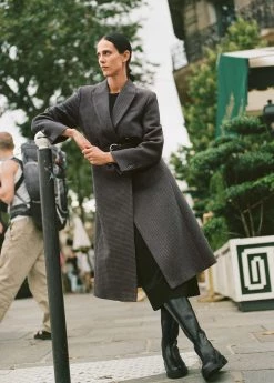 Leather Boots With Tall Leg Black