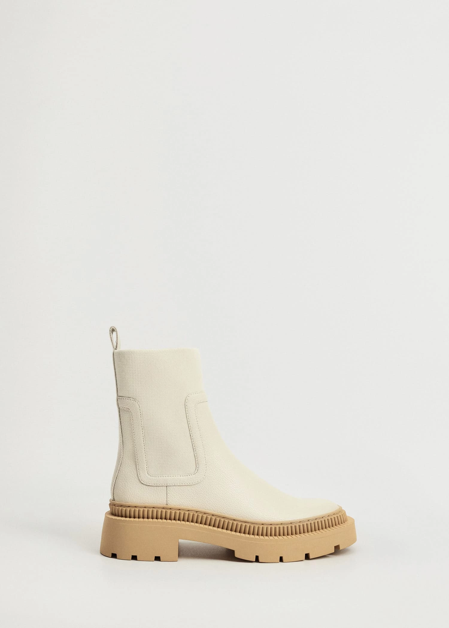 Track Outsole Boots Black 4 Track Outsole Boots Black - Image 2