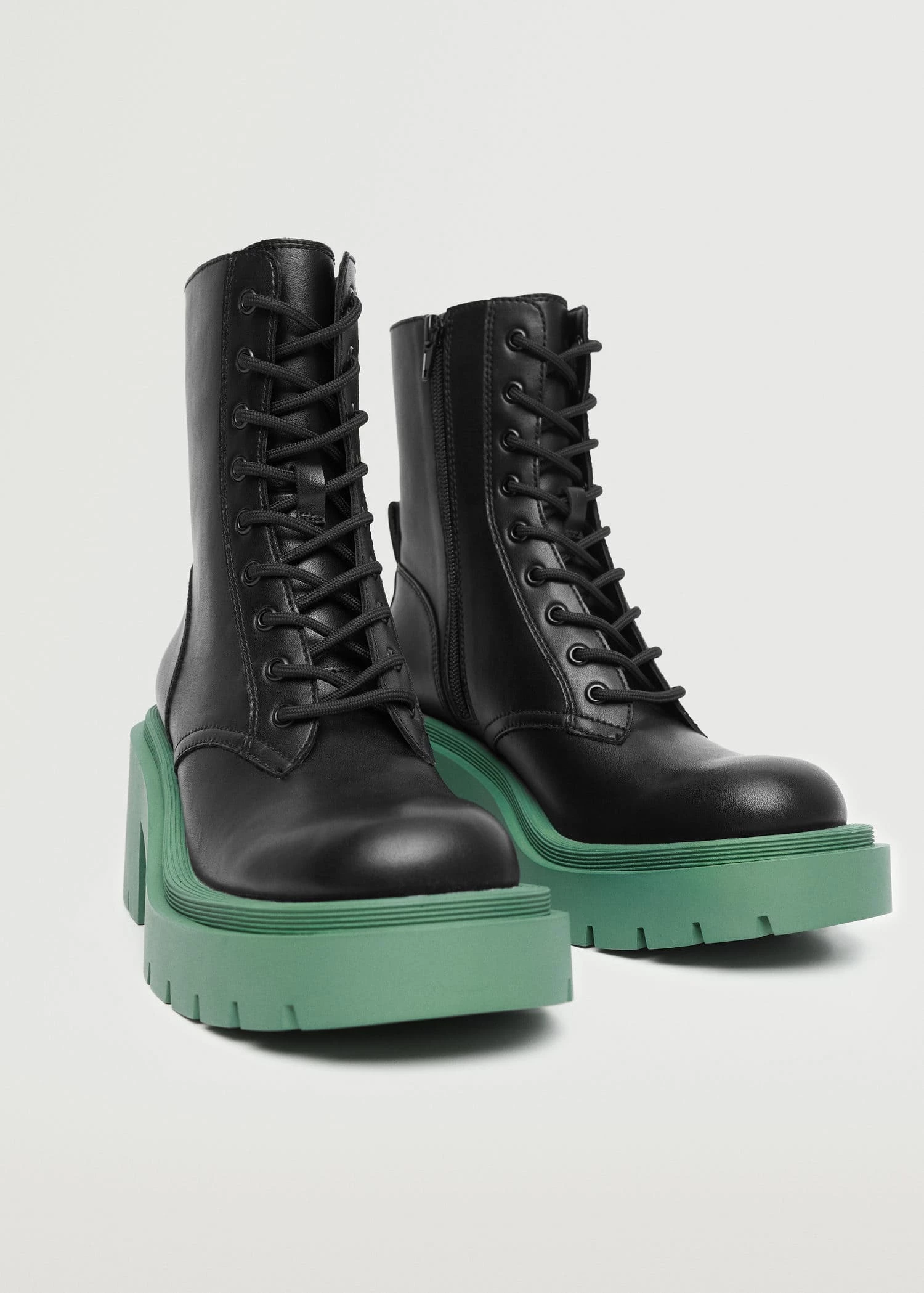 Contrast-sole Ankle Boots Black 5 Contrast-sole Ankle Boots Black - Image 3