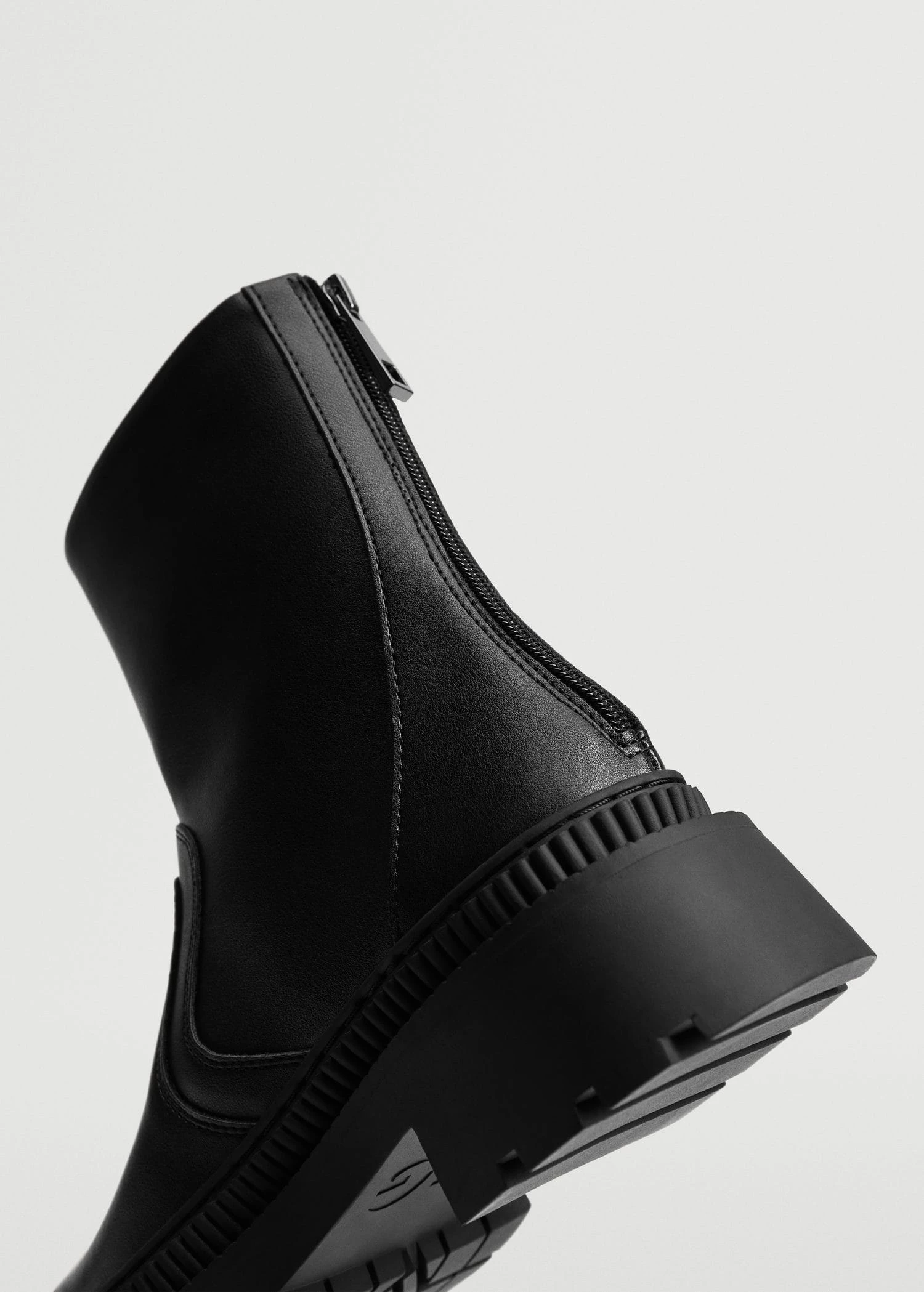 Track Outsole Boots Black 8 Track Outsole Boots Black - Image 6